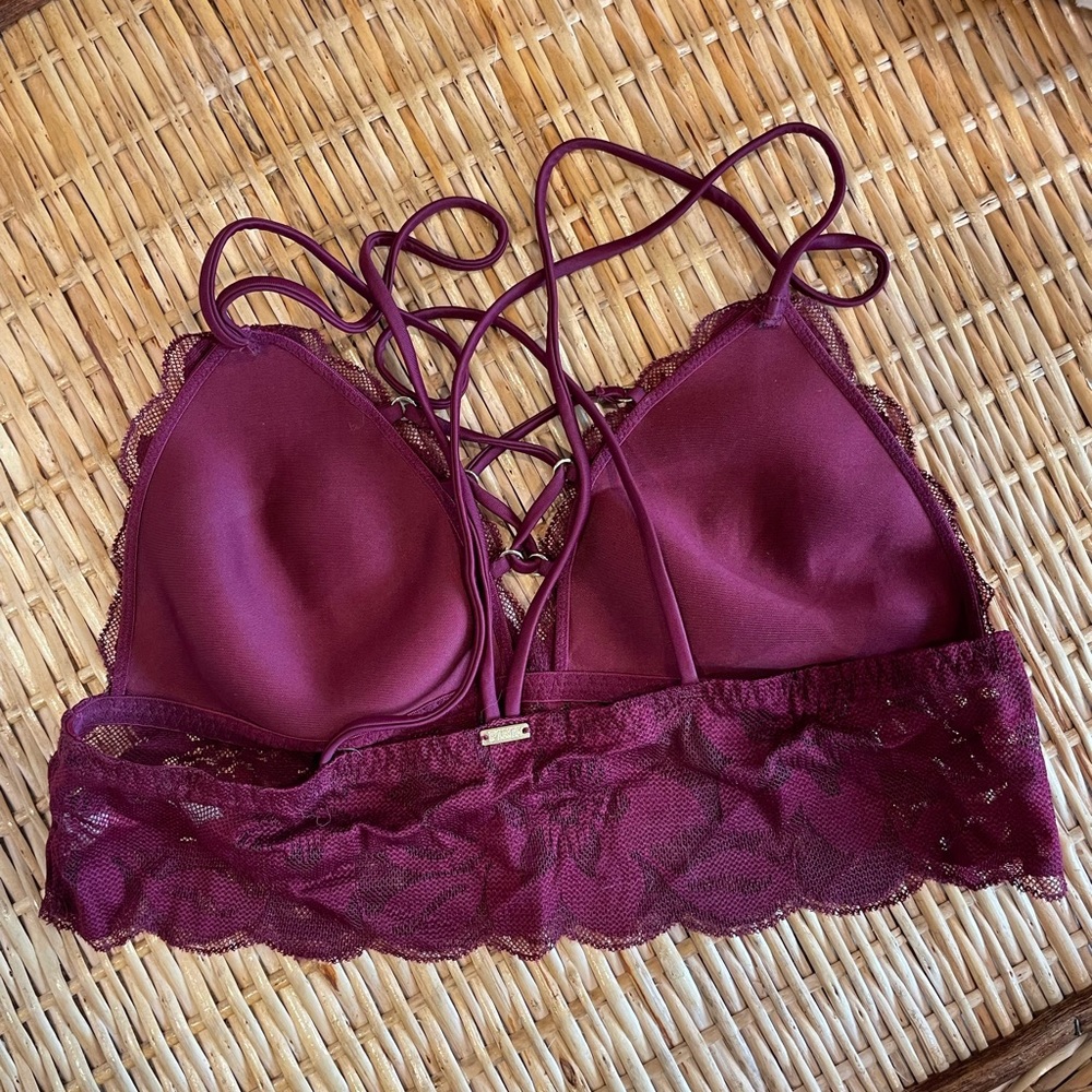 PINK Victoria Secret’s Bralette - Picture 4 of 7